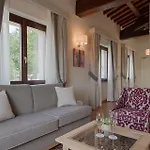 Borgo La Chiaracia & Castel Giorgio
