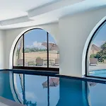 Borgo La Chiaracia & 5*