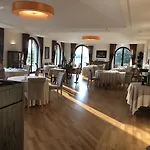 Borgo La Chiaracia & 5* Castel Giorgio