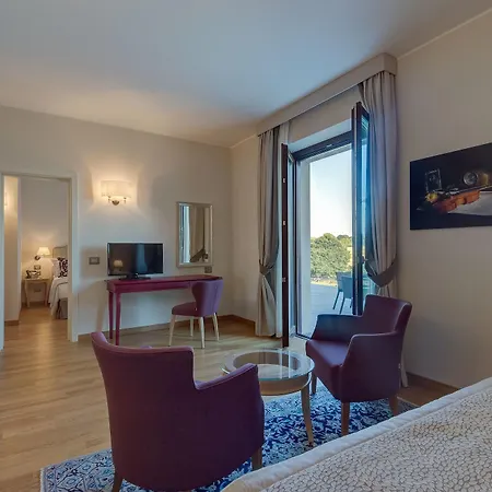 Borgo La Chiaracia & Castel Giorgio