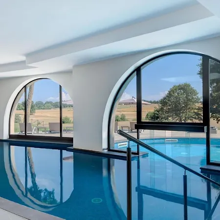 Hotel Borgo La Chiaracia & 5*