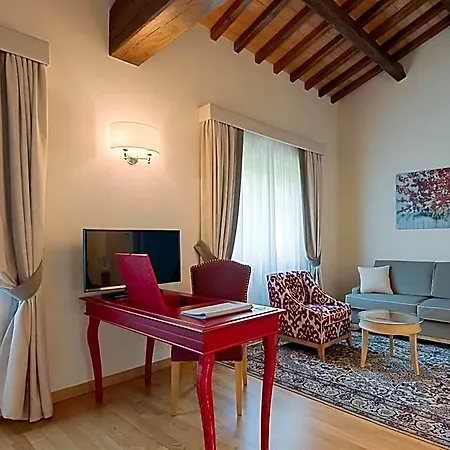 מלון Borgo La Chiaracia & Castel Giorgio