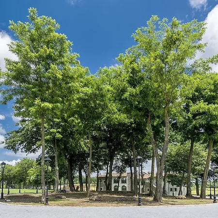 Borgo La Chiaracia & Hotel 5*