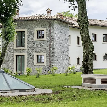 ホテル Borgo La Chiaracia & Castel Giorgio