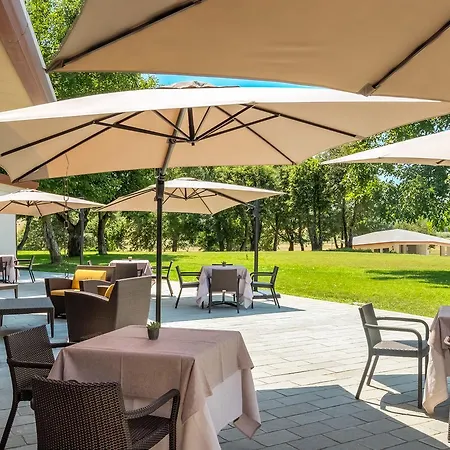 Borgo La Chiaracia & Hotel 5*