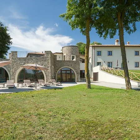 Borgo La Chiaracia & Otel 5*