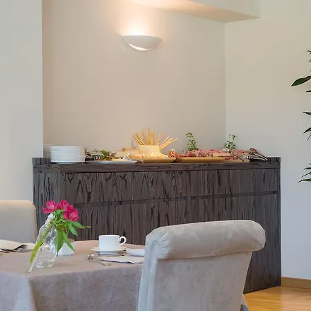 Borgo La Chiaracia & 5*