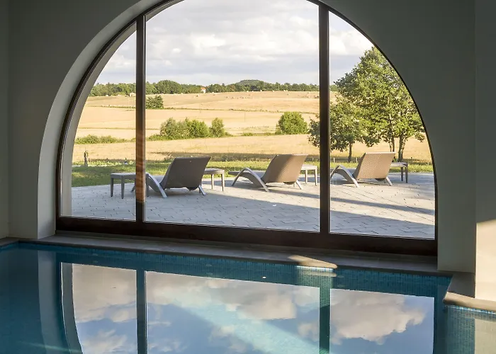 Borgo La Chiaracia & 5* Castel Giorgio