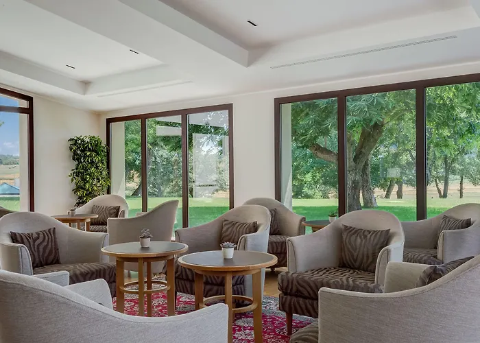 Borgo La Chiaracia & Hotel 5*