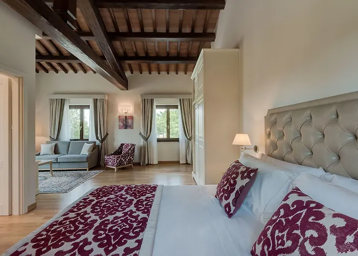 Borgo La Chiaracia &