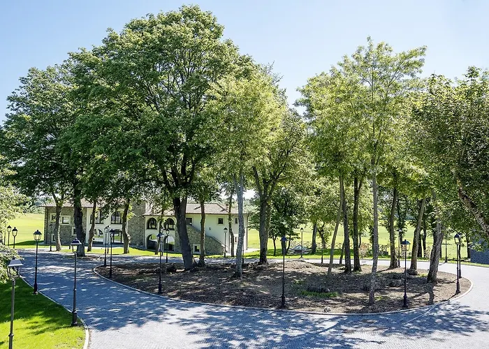 Hotel Borgo La Chiaracia & 5*