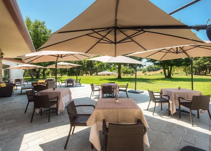 Hotel Borgo La Chiaracia & Castel Giorgio