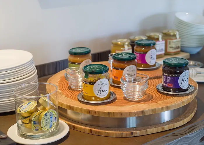 Borgo La Chiaracia & Castel Giorgio